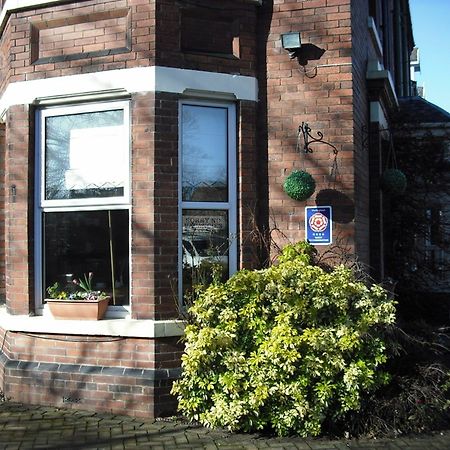 Feversham Lodge Guest House York Buitenkant foto