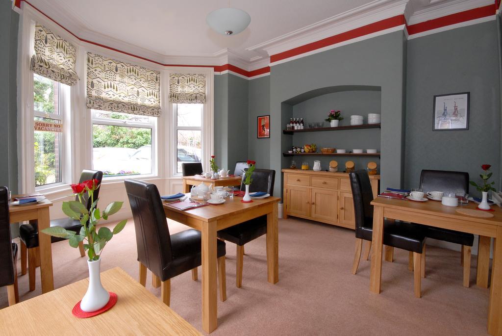 Feversham Lodge Guest House York Buitenkant foto