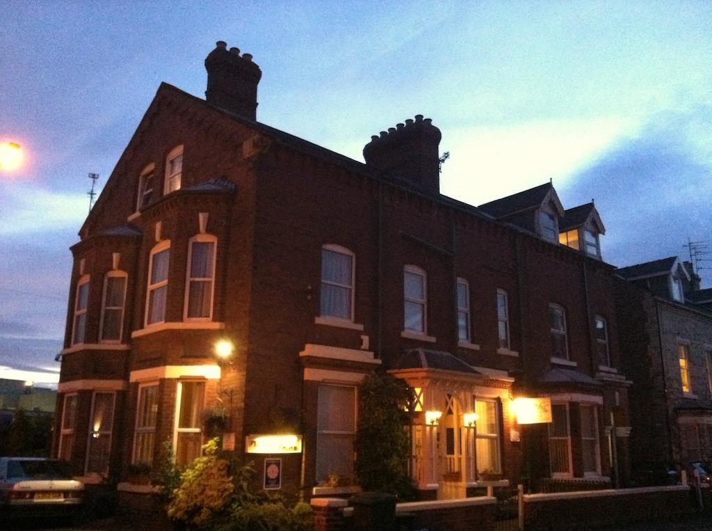 Feversham Lodge Guest House York Buitenkant foto